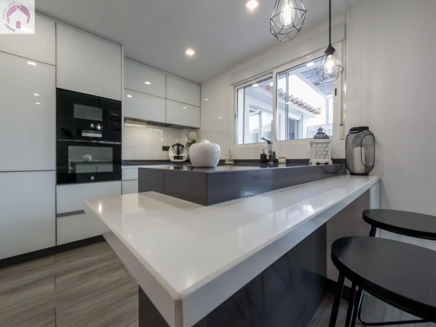 Kitchen of Detached homes for sale in Cenes de la Vega  with Air Conditioner, Heating and Terrace