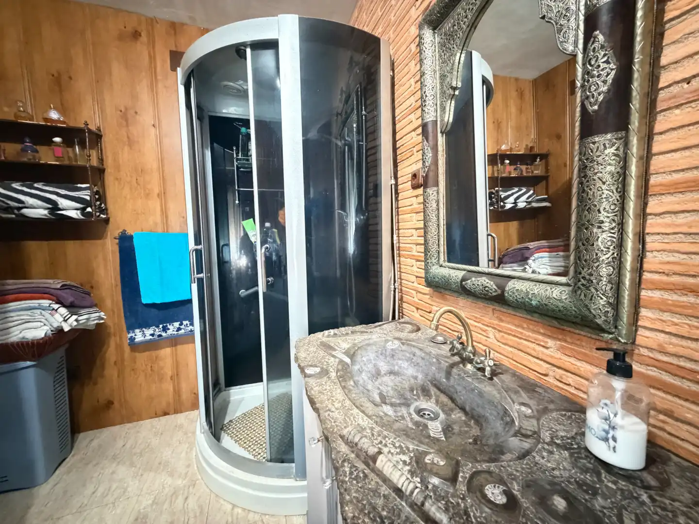Baño de Casa o chalet en venta en Escalona con Calefacción, Jardín privado y Terraza