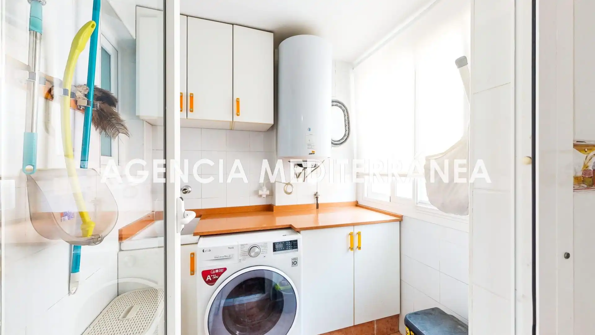 Kitchen of Flat for sale in Alfafar  with Air Conditioner