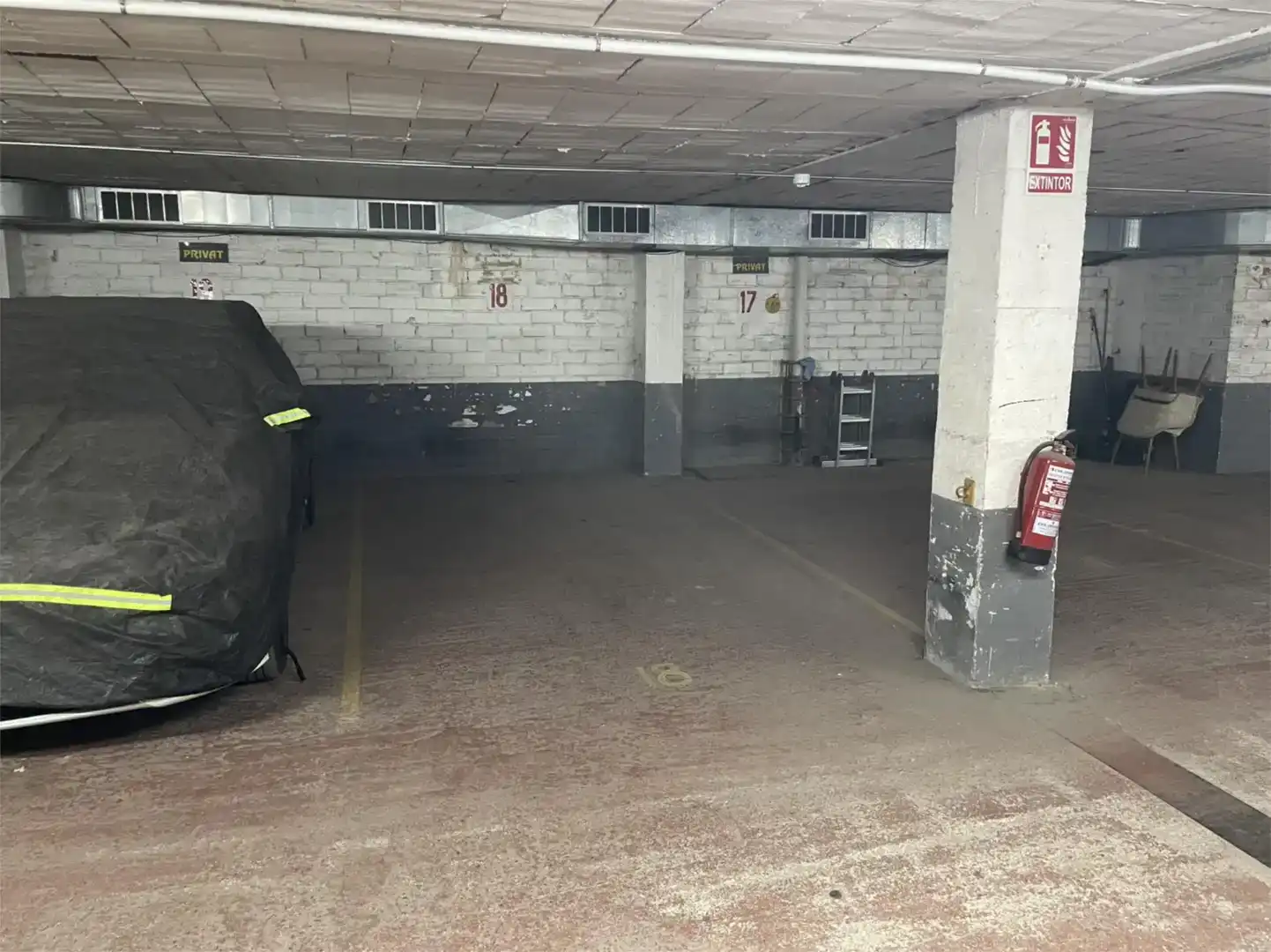 Parkplatz von Garage zur Miete in Premià de Dalt