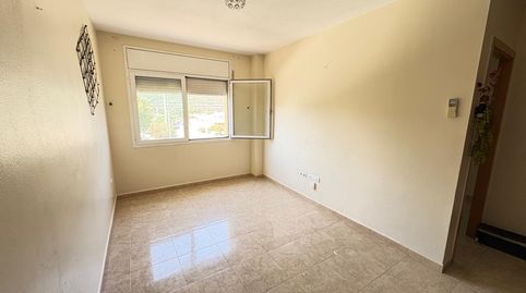 Foto 3 de Piso en venta en Carrer Nord, La Jonquera, Girona