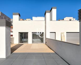 Exterior view of Duplex for sale in  Barcelona Capital  with Air Conditioner and Terrace