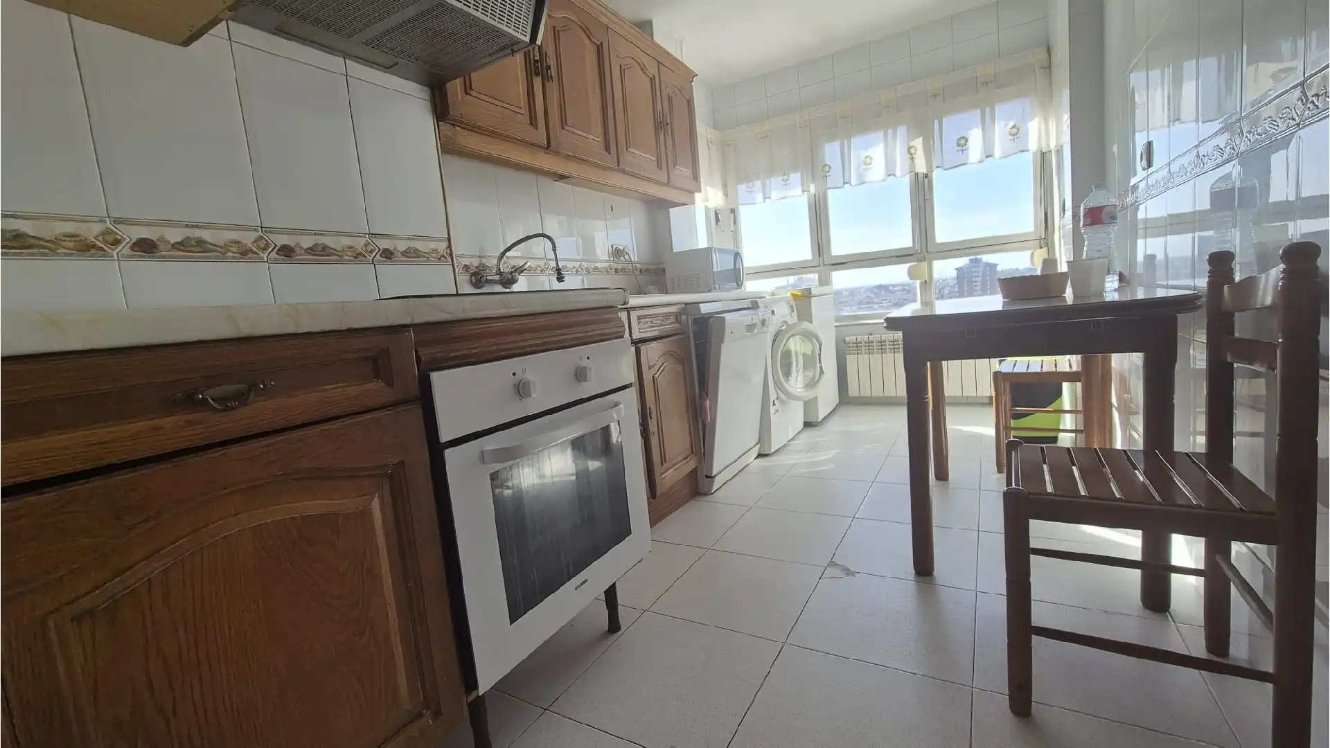 Kitchen of Flat for sale in Palencia  with Heating and Furnished