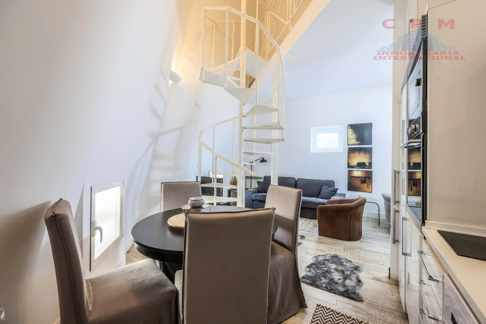 Living room of Duplexes for rent in Madrid  with Air Conditioner, Heating and Furnished