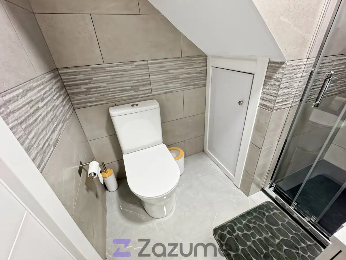 Badezimmer von Wohnung zur Miete in Alicante / Alacant mit Klimaanlage, Möbliert und Waschmaschine