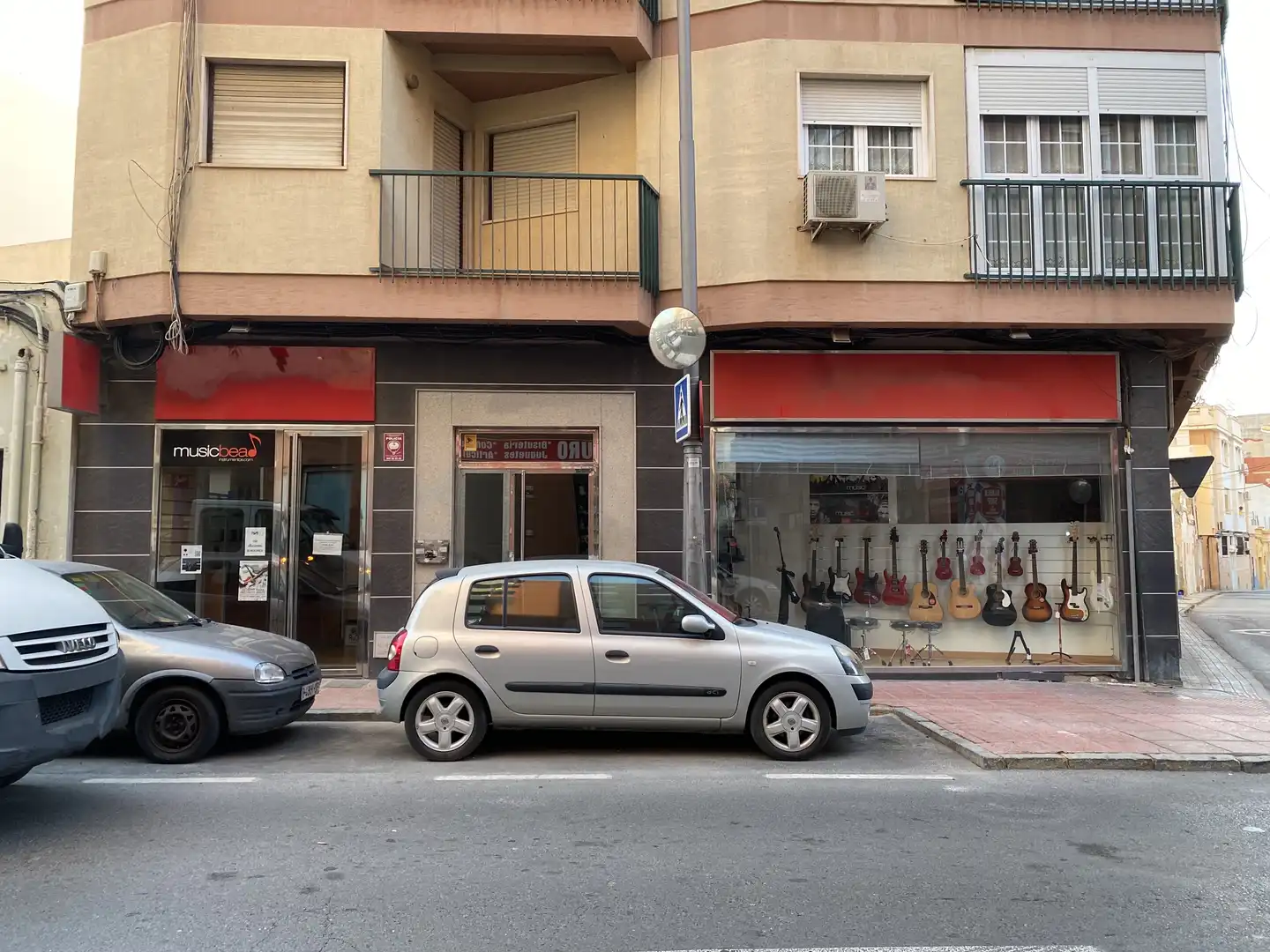 Außenansicht von Geschaftsraum zur Miete in Almería