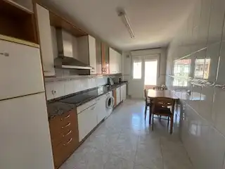 Cocina de Apartamento de alquiler en Villaquilambre con Calefacción, Parquet y Terraza