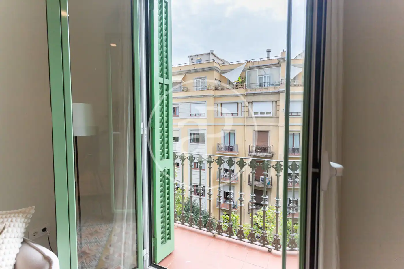 Piso de alquiler en Carrer de Còrsega, Vila de Gràcia