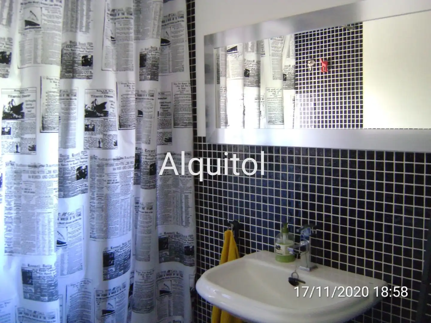 Baño de Casa adosada de alquiler en Cobisa con Calefacción, Jardín privado y Parquet
