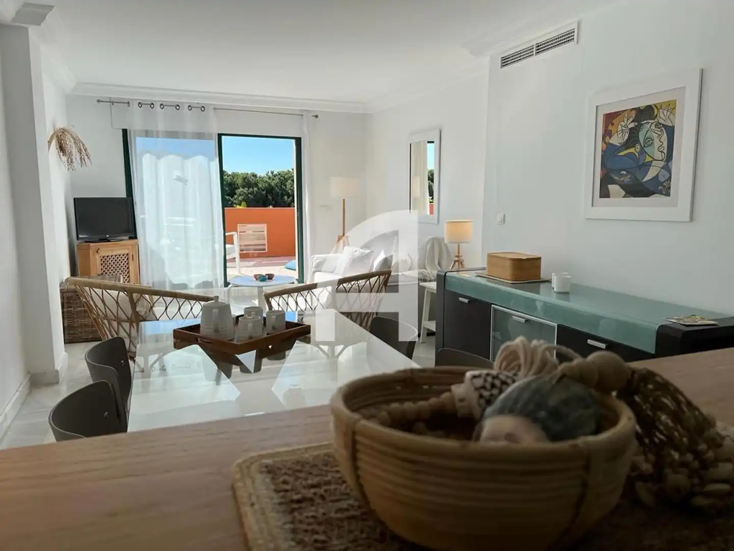 Living room of Flat for rent in Marbella  with Air Conditioner, Heating and Swimming Pool