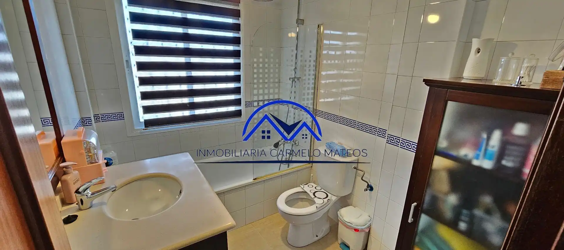 Baño de Dúplex en venta en Sanlúcar de Barrameda con Aire acondicionado, Jardín privado y Trastero