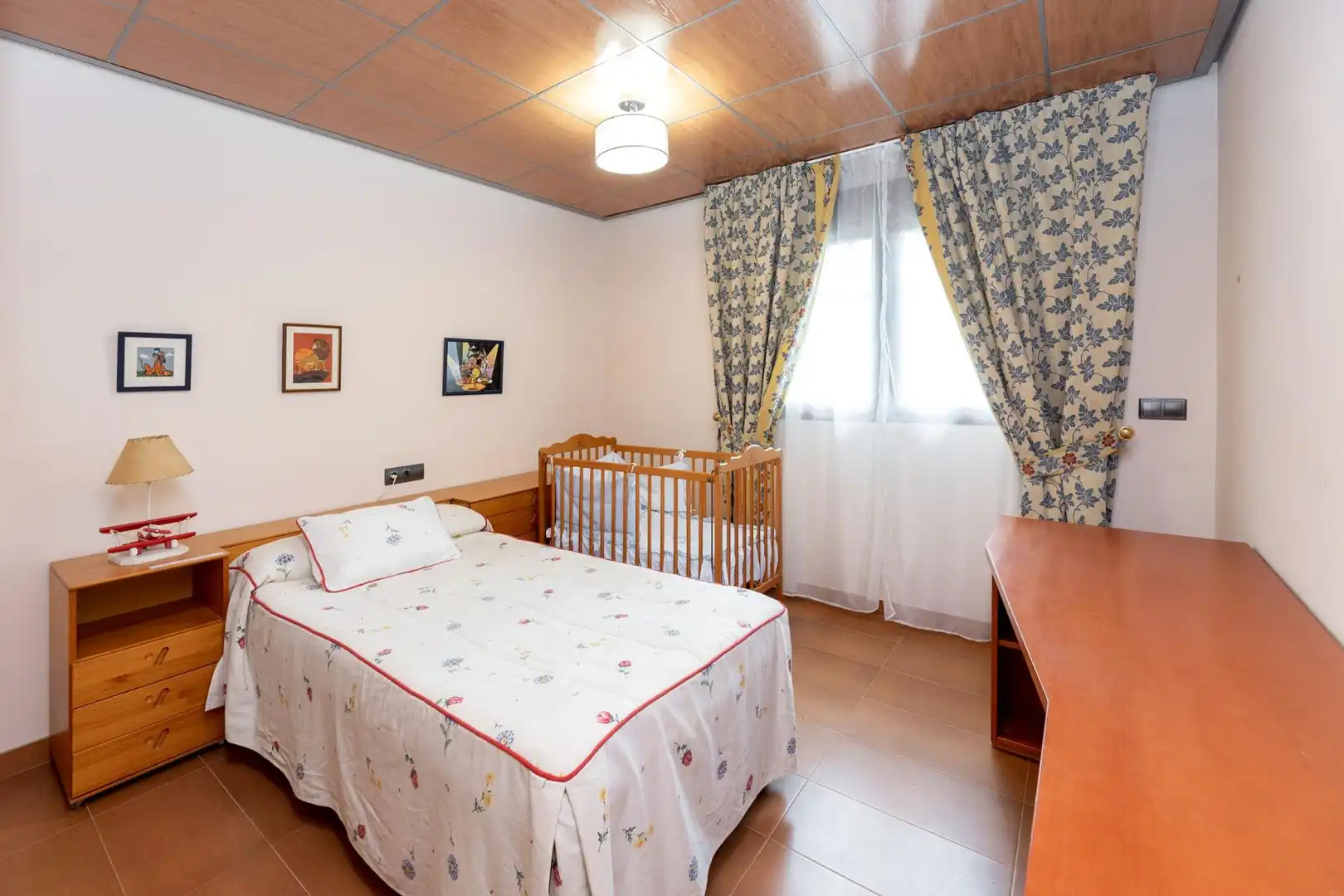 Habitación de Casa o chalet en venta en Albolote con Terraza, Trastero y Piscina