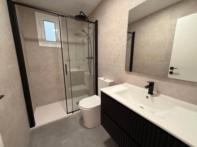 Piso en Venta en Avinguda de Madrid en La Maternitat i Sant Ramon