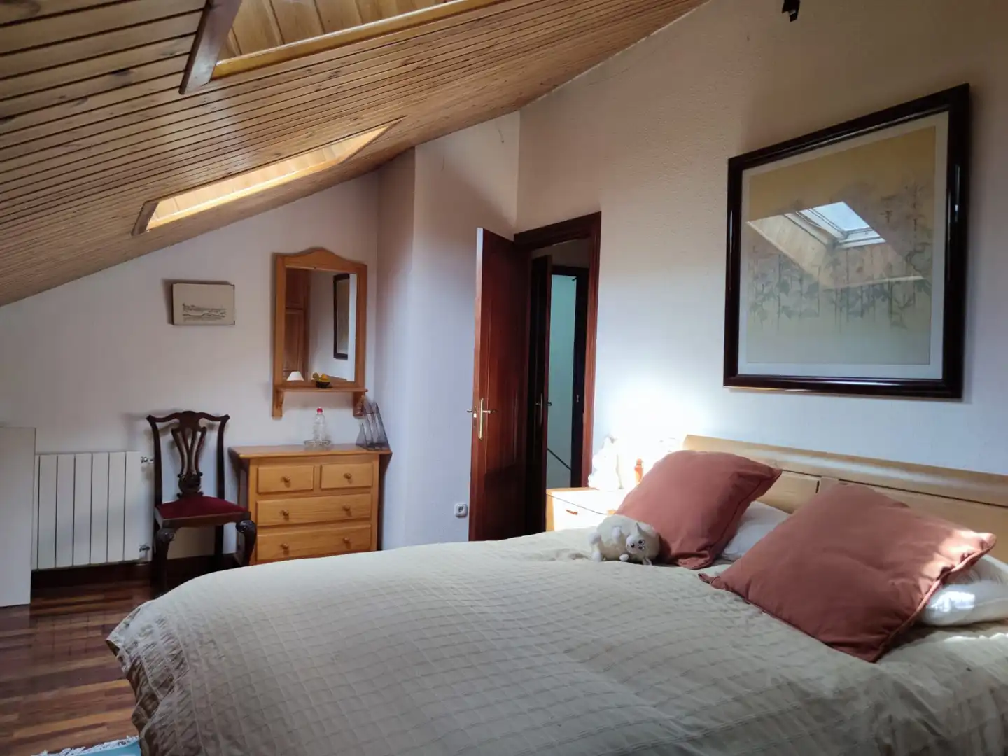 Habitación de Apartamento en venta en Ezcaray con Calefacción, Terraza y Trastero