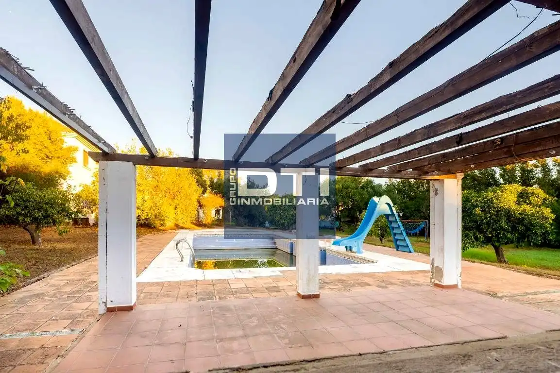 Casa amb piscina en venda a Urbanización Las Alondras, imagen 7