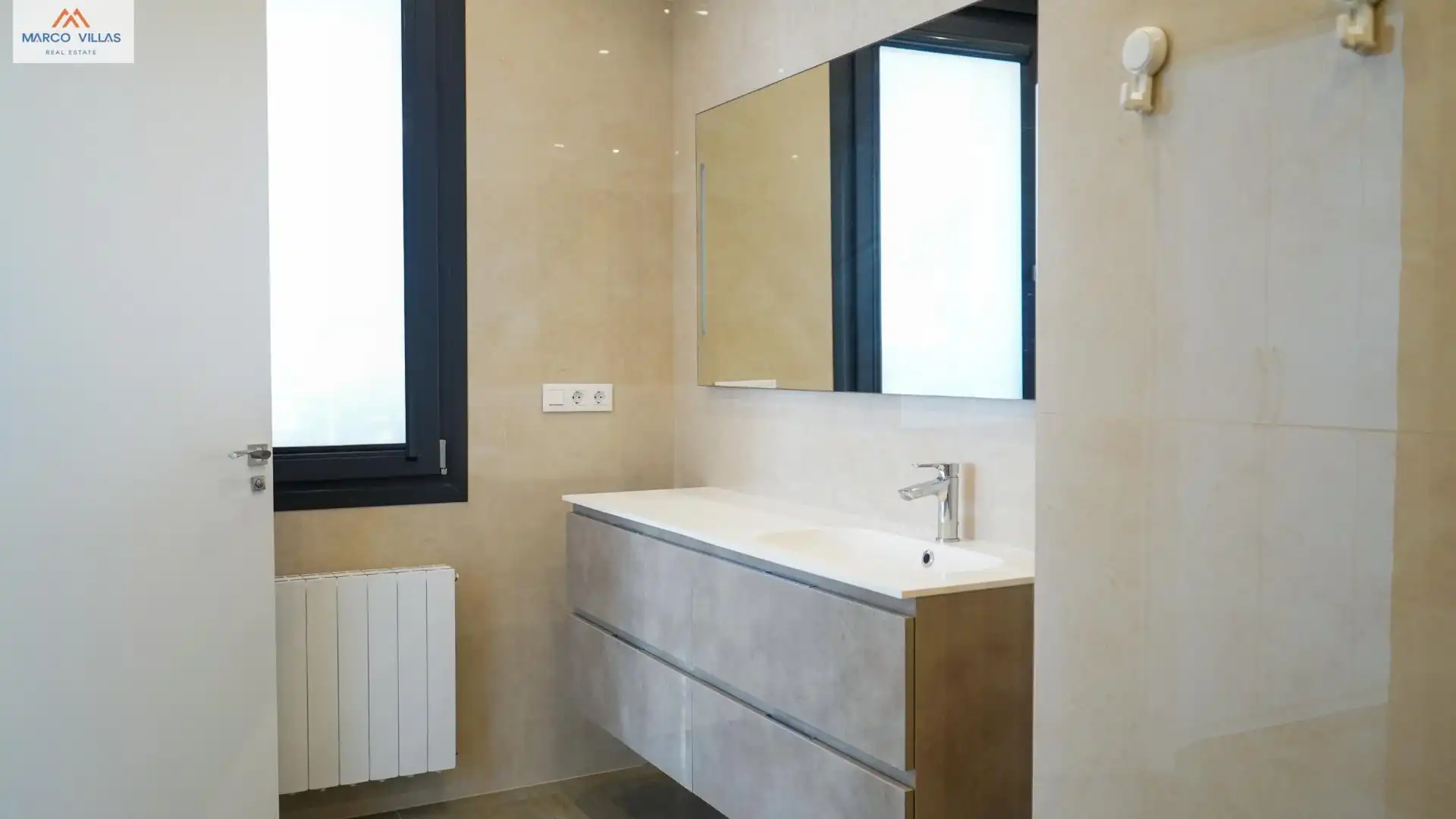 Baño de Casa o chalet en venta en San Fulgencio con Aire acondicionado, Jardín privado y Piscina
