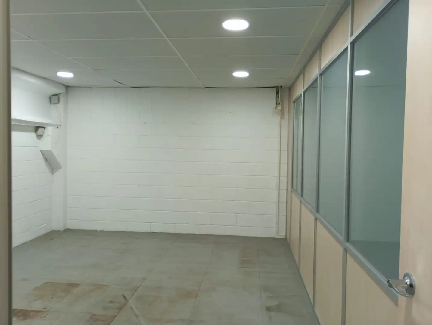 Local comercial en alquiler en Carrer d'Holanda 49, imagen 5