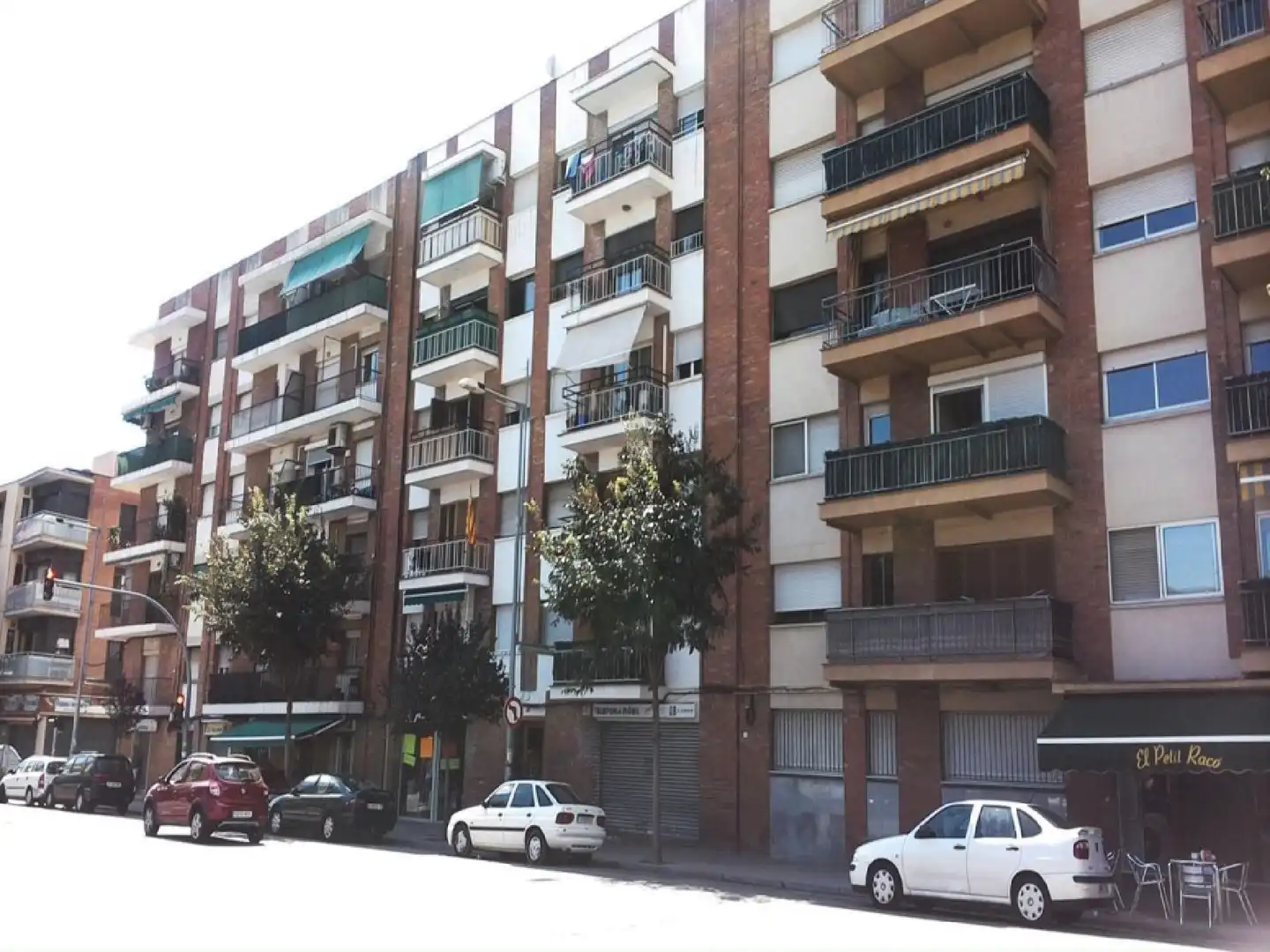Vista exterior de Piso en venta en Granollers