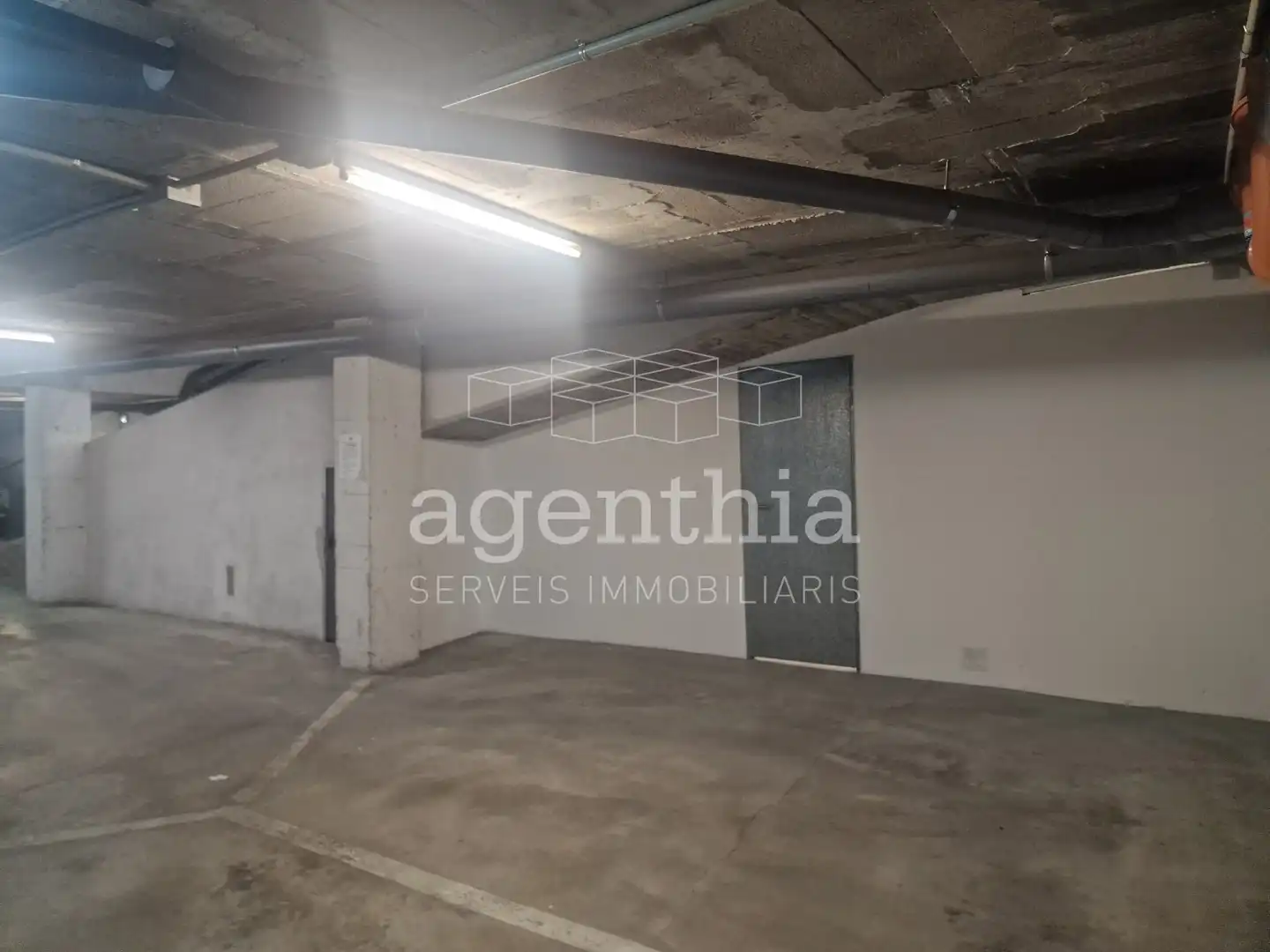 Garatge en venda en Girona