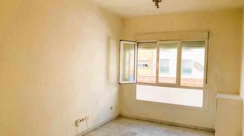 Photo 3 of Flat for sale in Avenida de la Aeronáutica, 9, Urbadiez - Entrepuentes,  Sevilla Capital