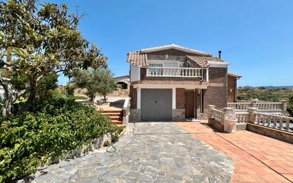 Vista exterior de Casa o xalet en venda en El Pont de Vilomara i Rocafort amb Aire condicionat, Terrassa i Balcó