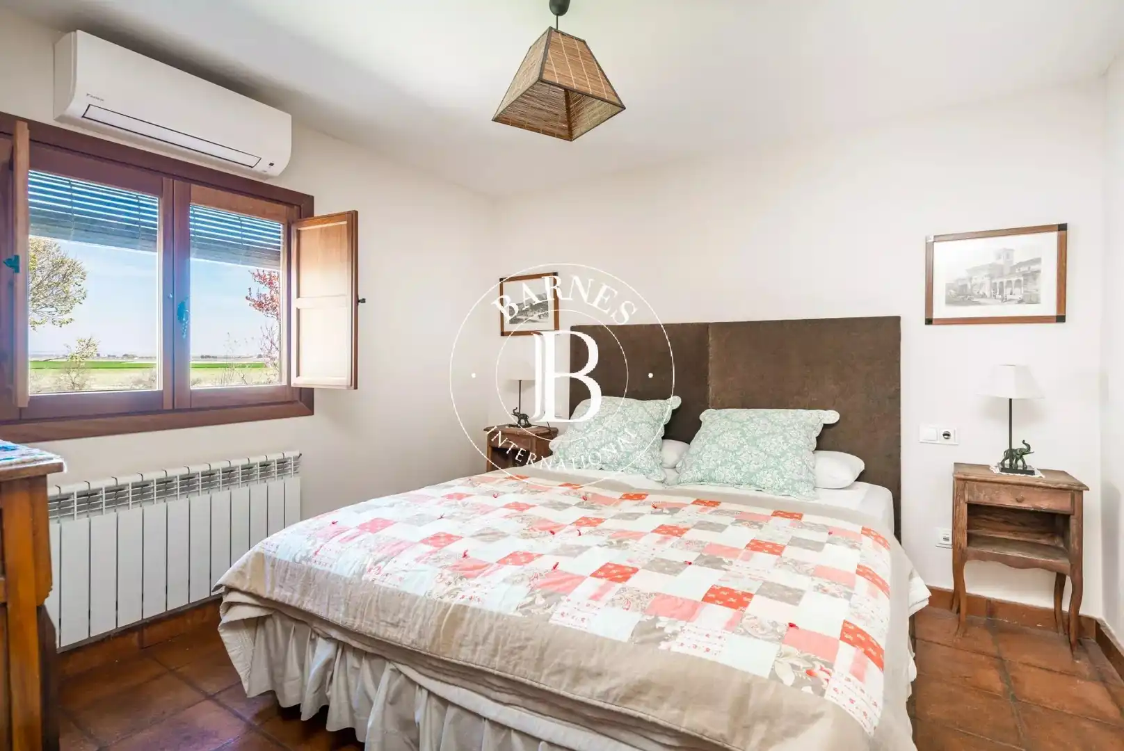 Habitación de Casa o chalet en venta en Alcázar de San Juan con Jardín privado, Piscina y Amueblado