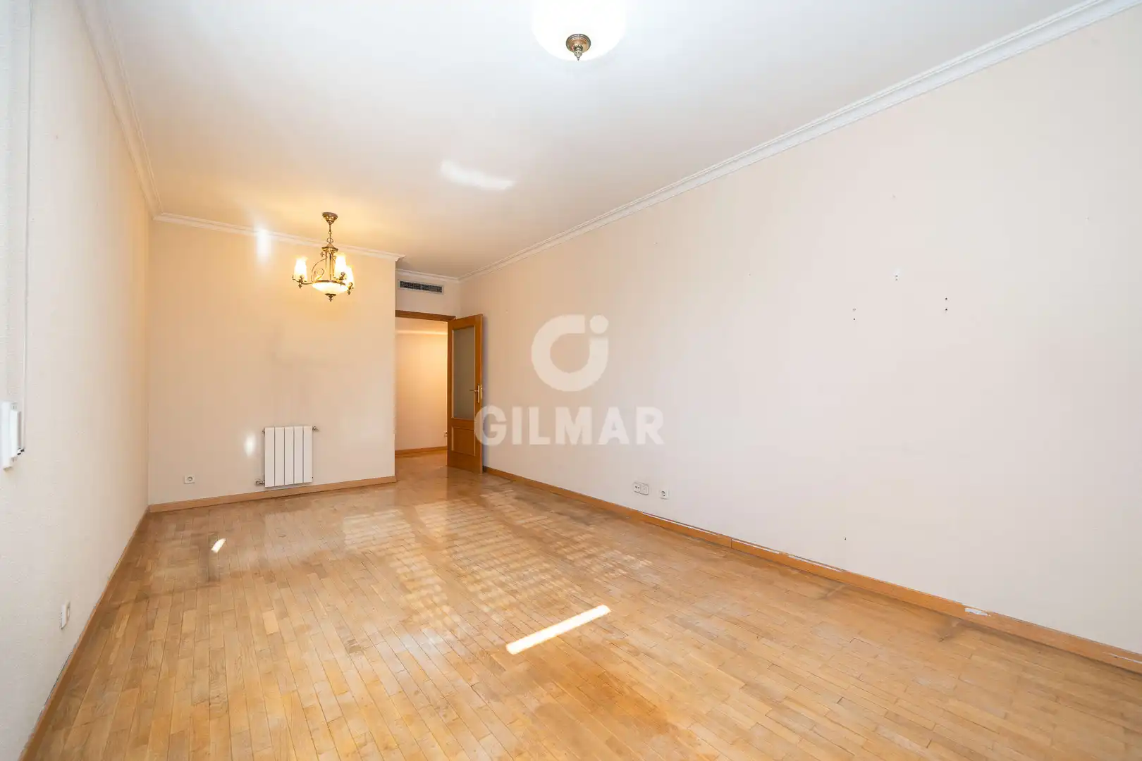 Habitación de Piso en venta en Madrid con Calefacción, Jardín privado y Trastero