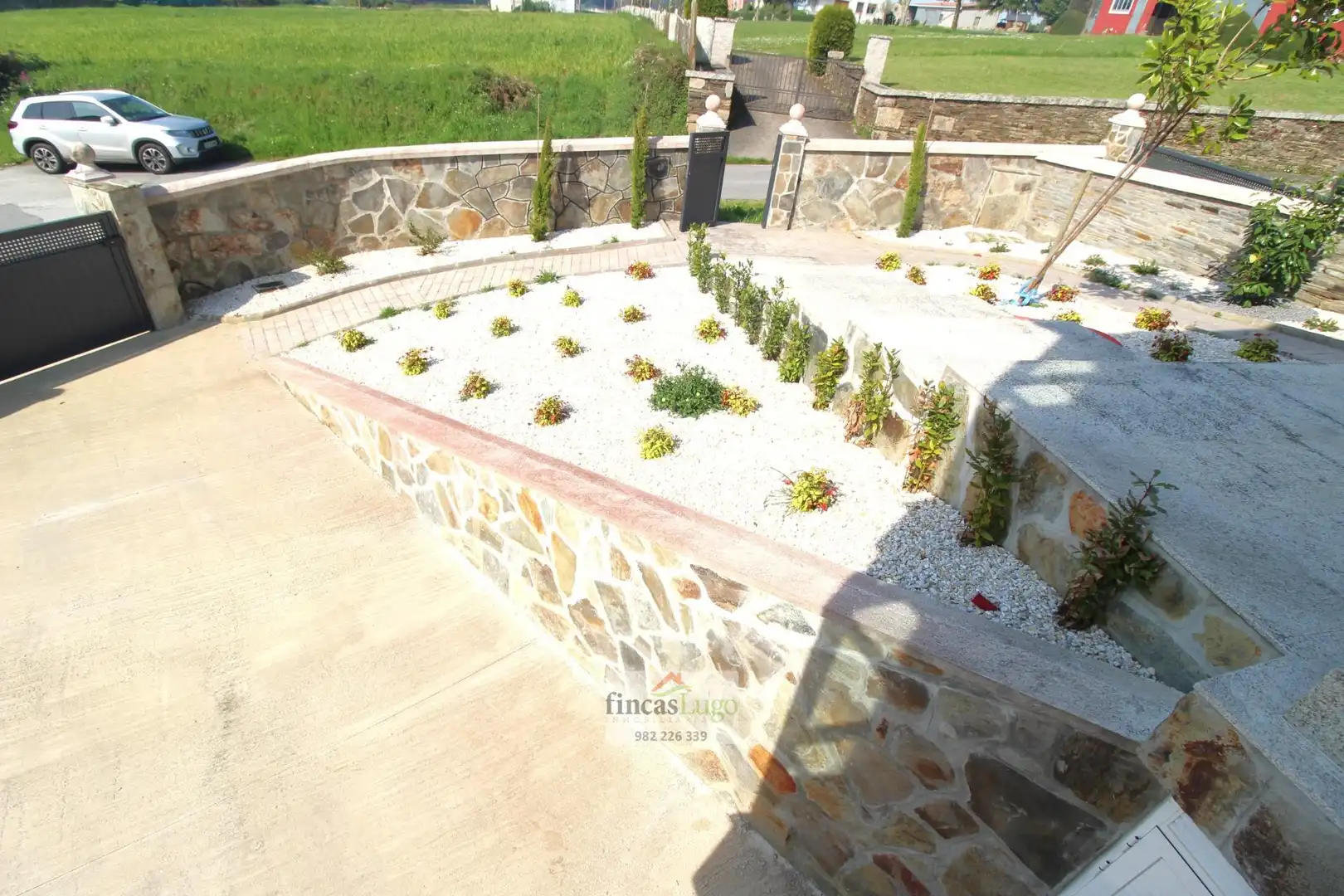 Terraza de Casa o chalet en venta en Lugo con Calefacción, Jardín privado y Terraza