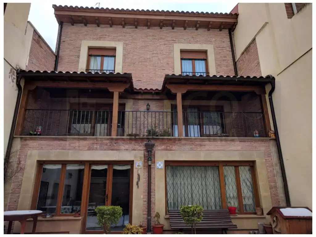 Exterior view of Houses for rent in Santo Domingo de la Calzada  with Private garden and Balcony