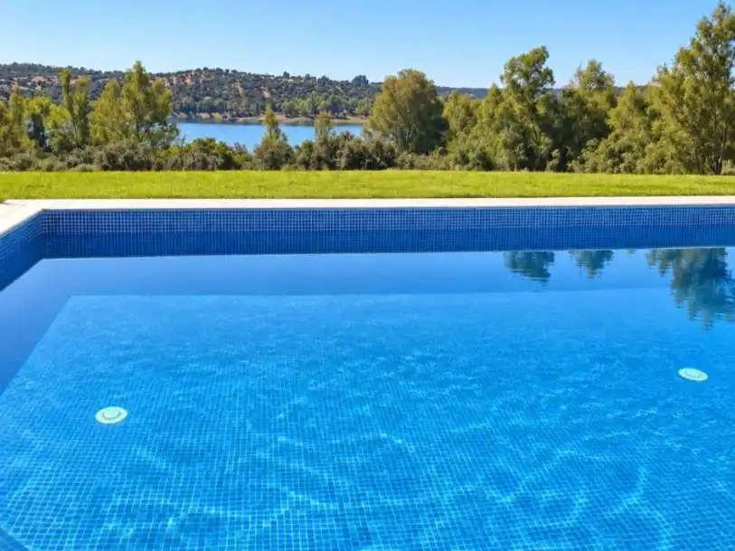 Swimming pool of Houses for rent in Castilblanco de los Arroyos, Sevilla