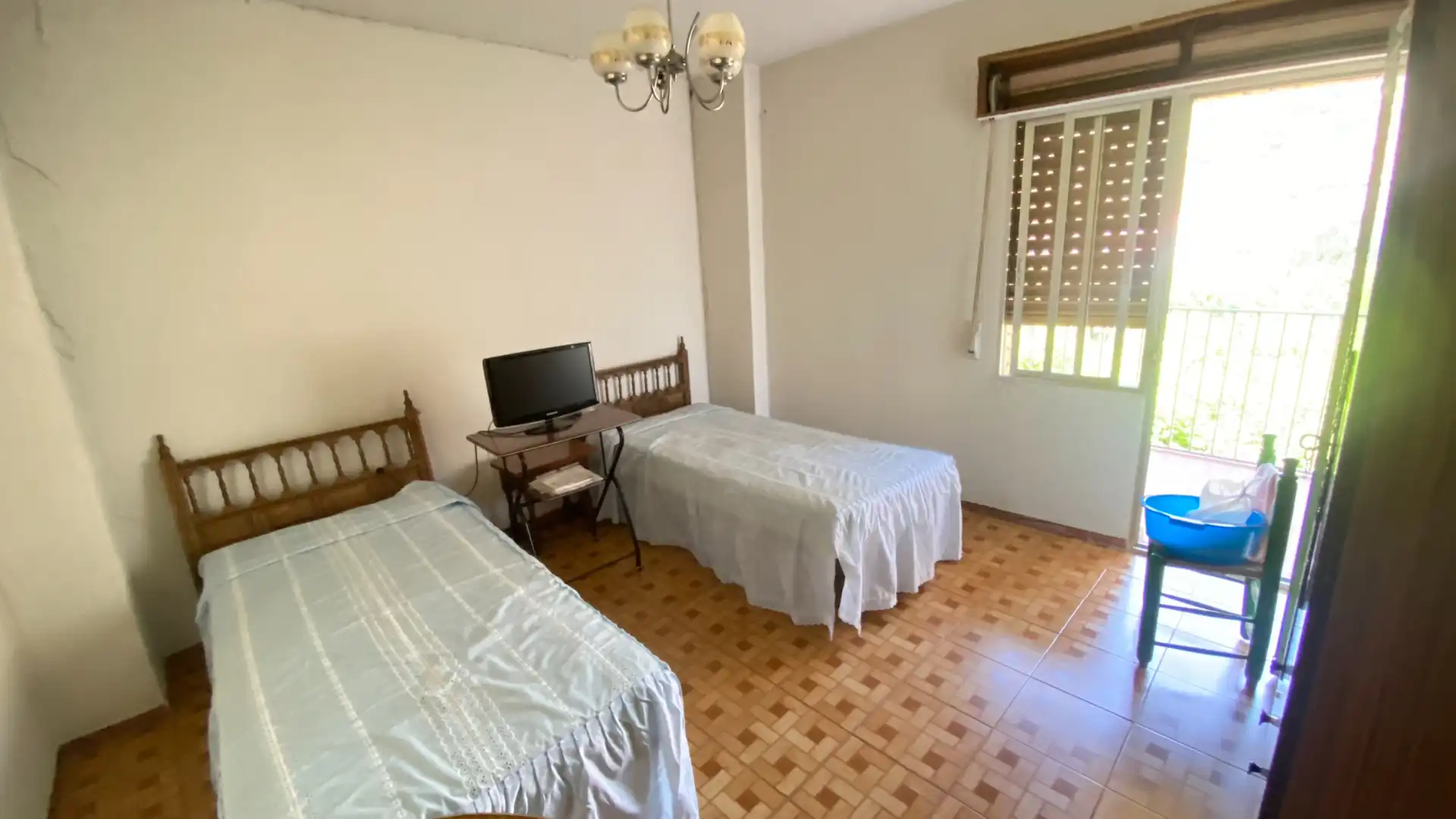 Schlafzimmer von Wohnung zum Verkauf in Navaconcejo mit Terrasse, Möbliert und Waschmaschine