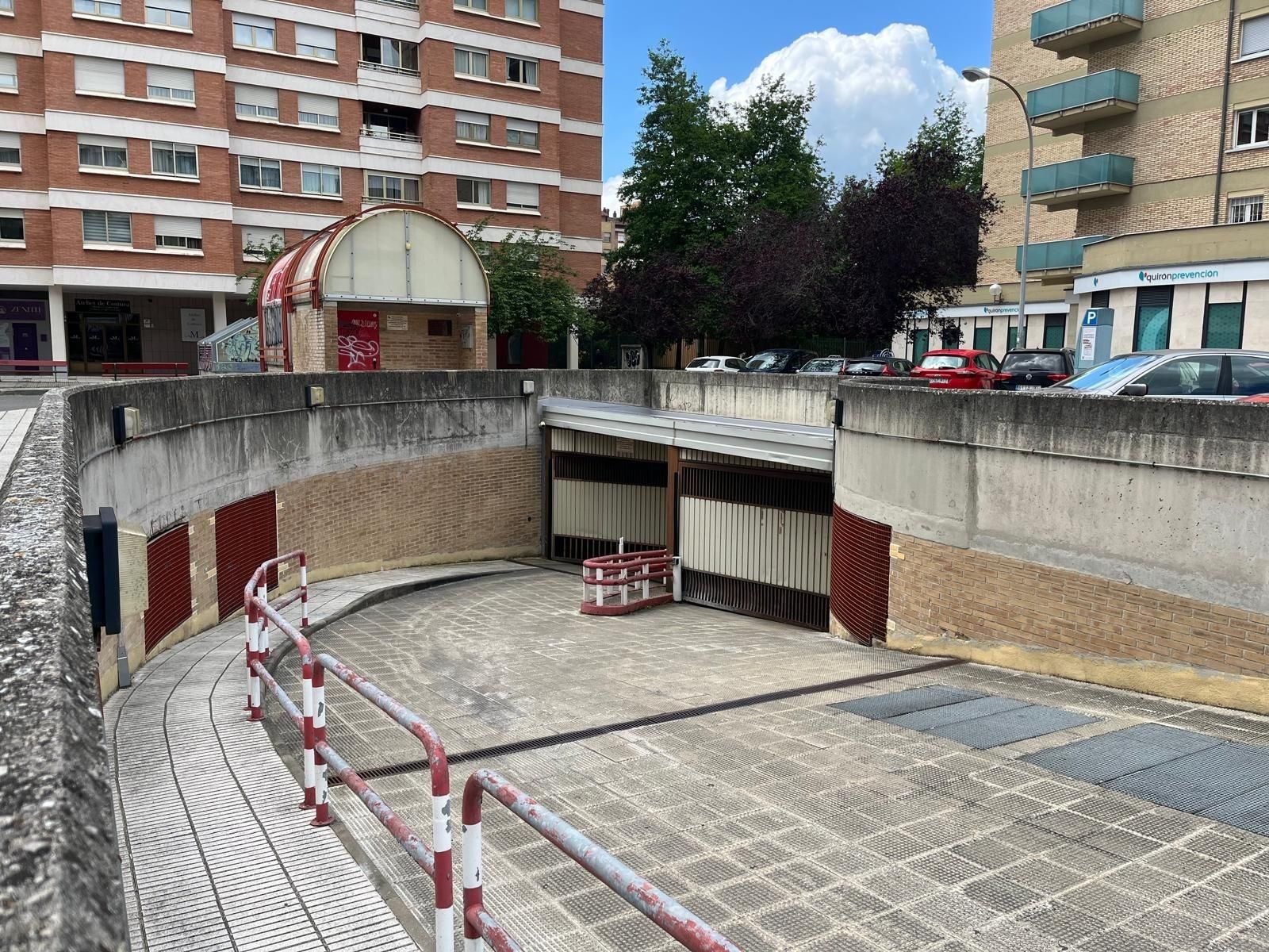 Aparcament de Garatge en venda en  Pamplona / Iruña