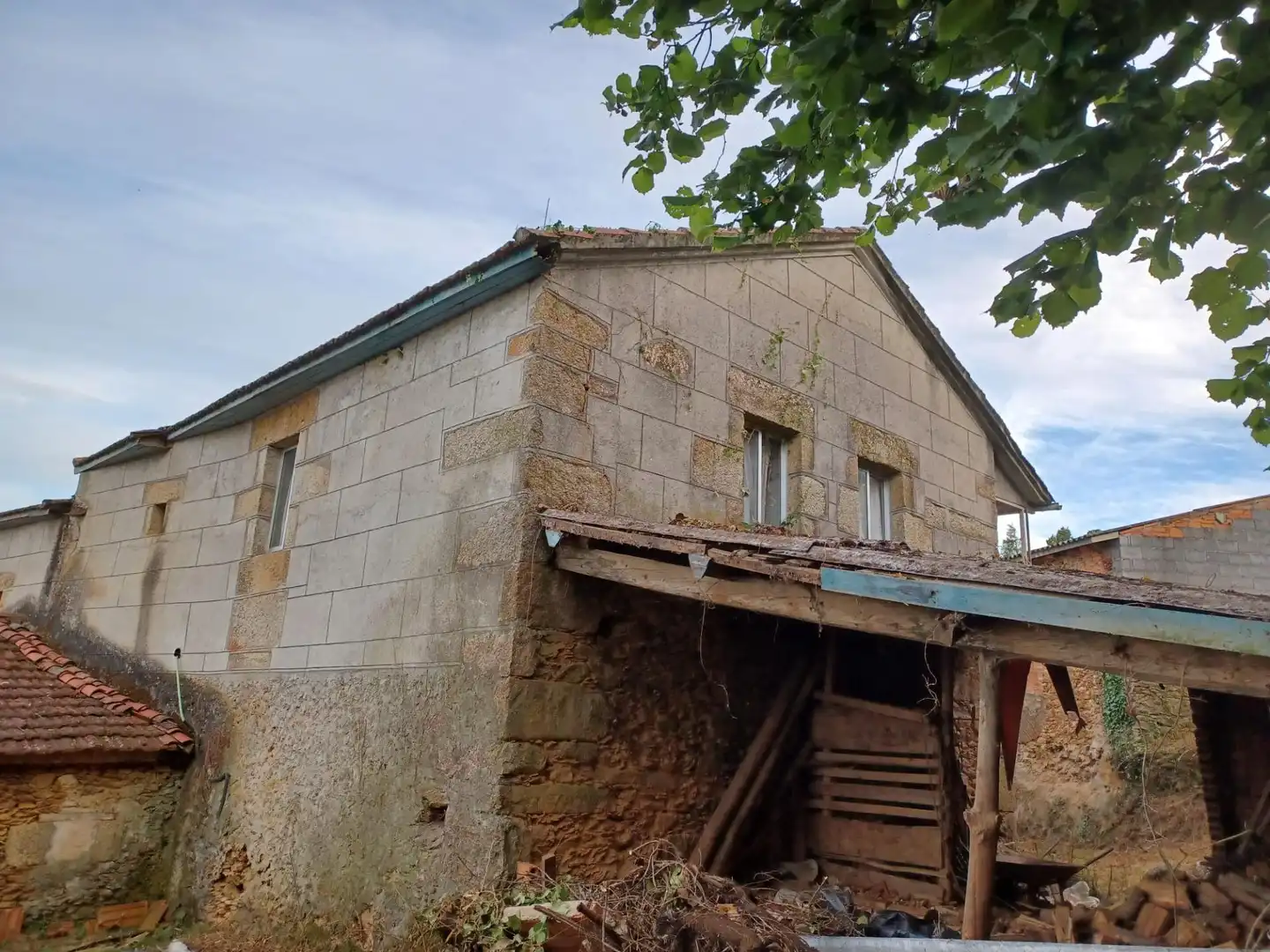 Außenansicht von Haus oder Chalet zum Verkauf in A Merca  