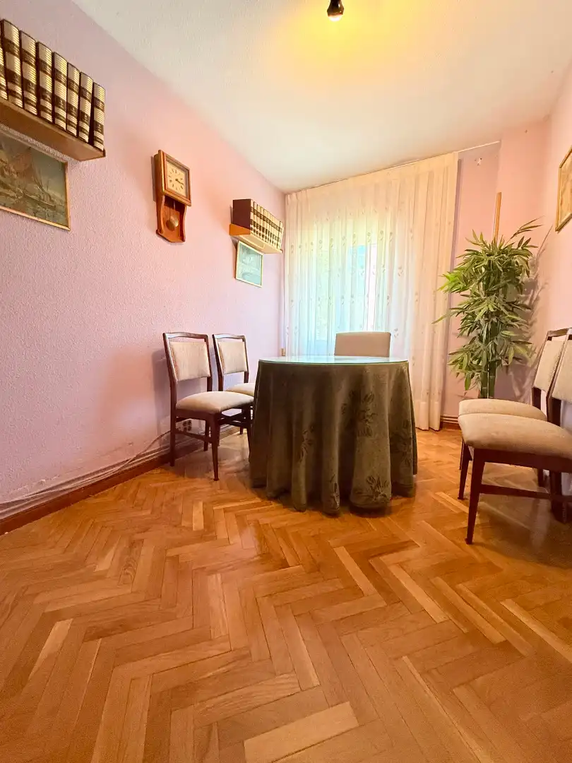 Dining room of Flat for sale in Alcorcón  with Air Conditioner, Heating and Parquet flooring