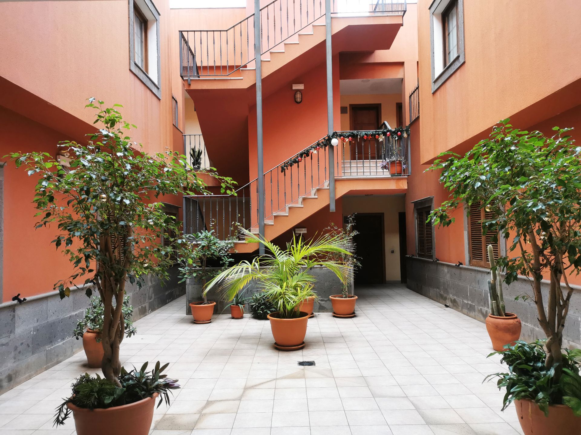 Exterior view of Flat for sale in Telde  with Washing machine