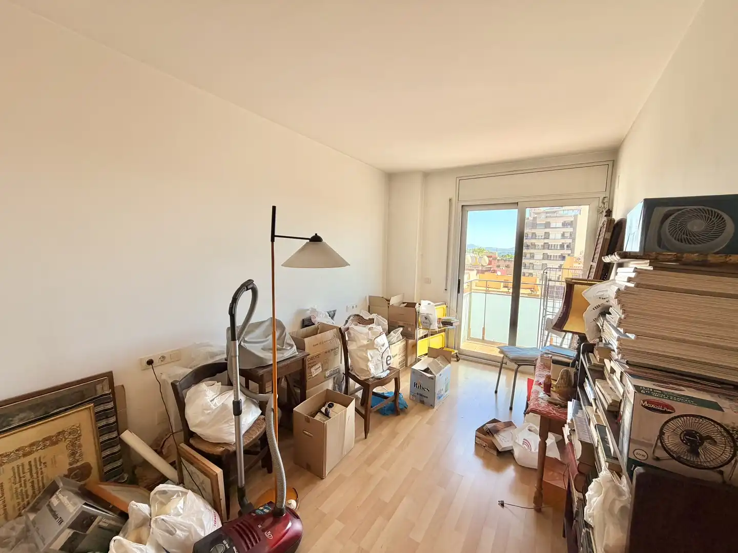 Habitación de Piso en venta en Figueres con Calefacción, Terraza y Horno