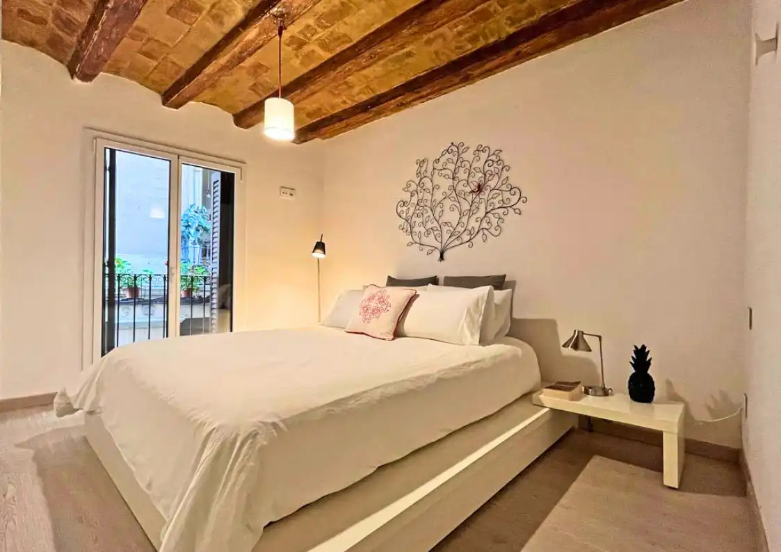 Habitación de Piso en venta en Barcelona con Calefacción, Horno y Microondas