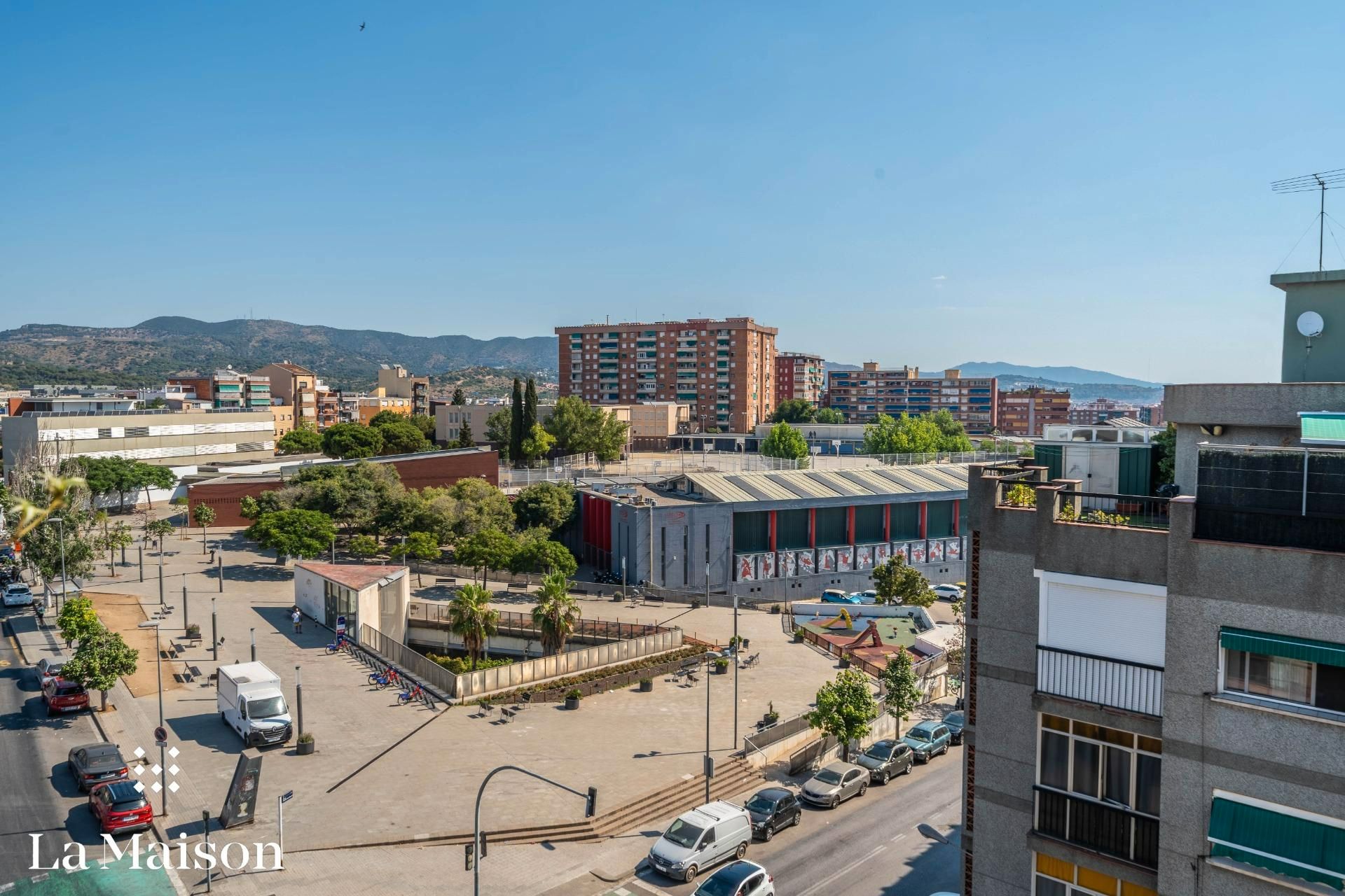 Exterior view of Flat for sale in Badalona  with Heating, Balcony and Alarm