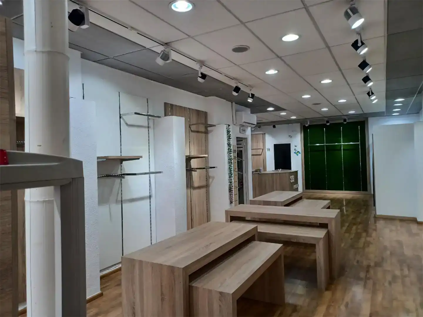 Commercial properties for rent in Avenida Comuneros de Castilla, 22, Centro
