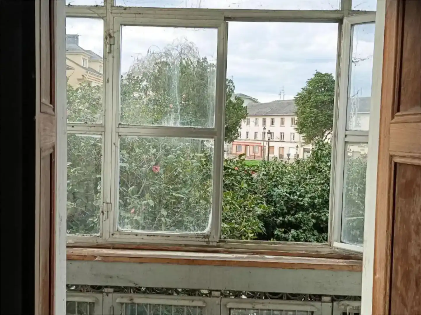 Jardí de Casa o xalet en venda en El Franco  amb Balcó