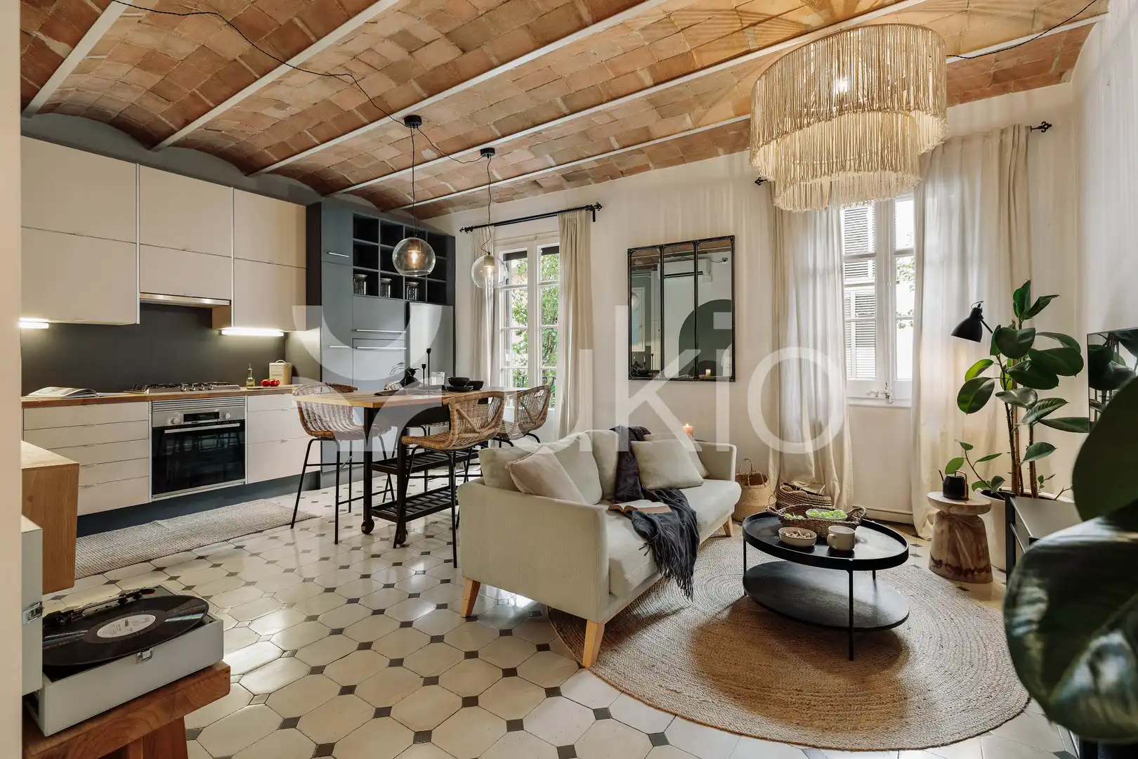 Sala de estar de Apartamento de alquiler en Barcelona con Aire acondicionado, Calefacción y Amueblado