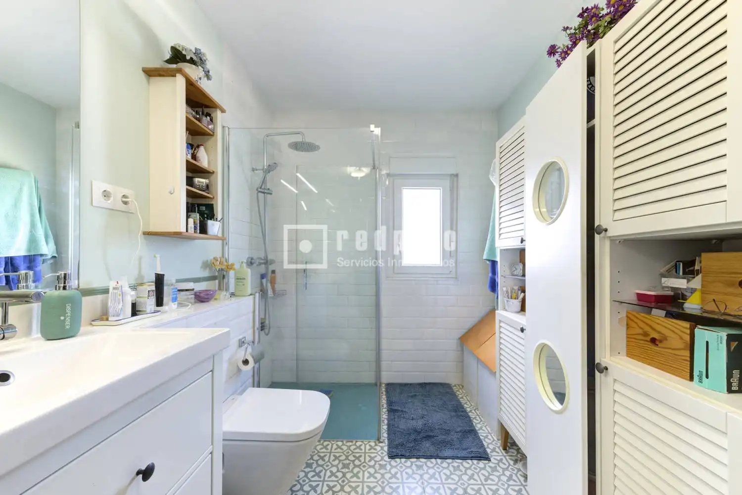 Bathroom of Houses for sale in Pozuelo de Alarcón  with Air Conditioner, Heating and Private garden