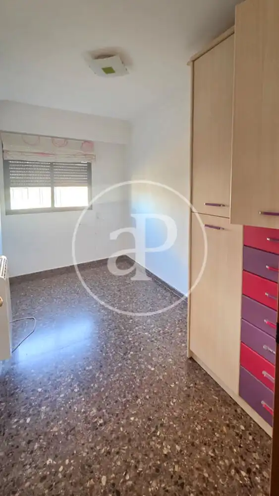 Habitación de Ático en venta en Picassent con Aire acondicionado, Calefacción y Jardín privado