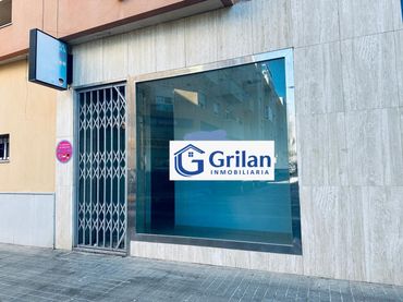 Local comercial en venda a El Ejido Ciudad