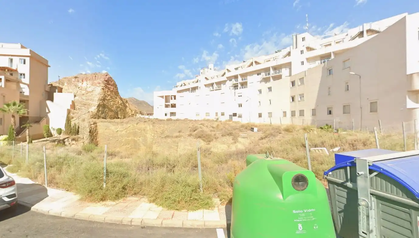 Terreno residencial en venta en Calle Movimiento Indaliano 5, imagen 3