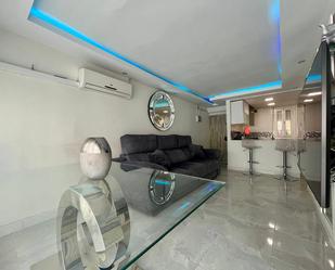 Sala d'estar de Apartament en venda en Badalona amb Aire condicionat