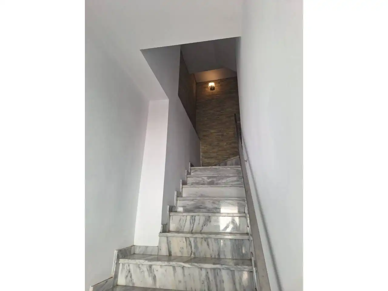 Piso en venta en El Viso del Alcor con Aire acondicionado, Terraza y Amueblado