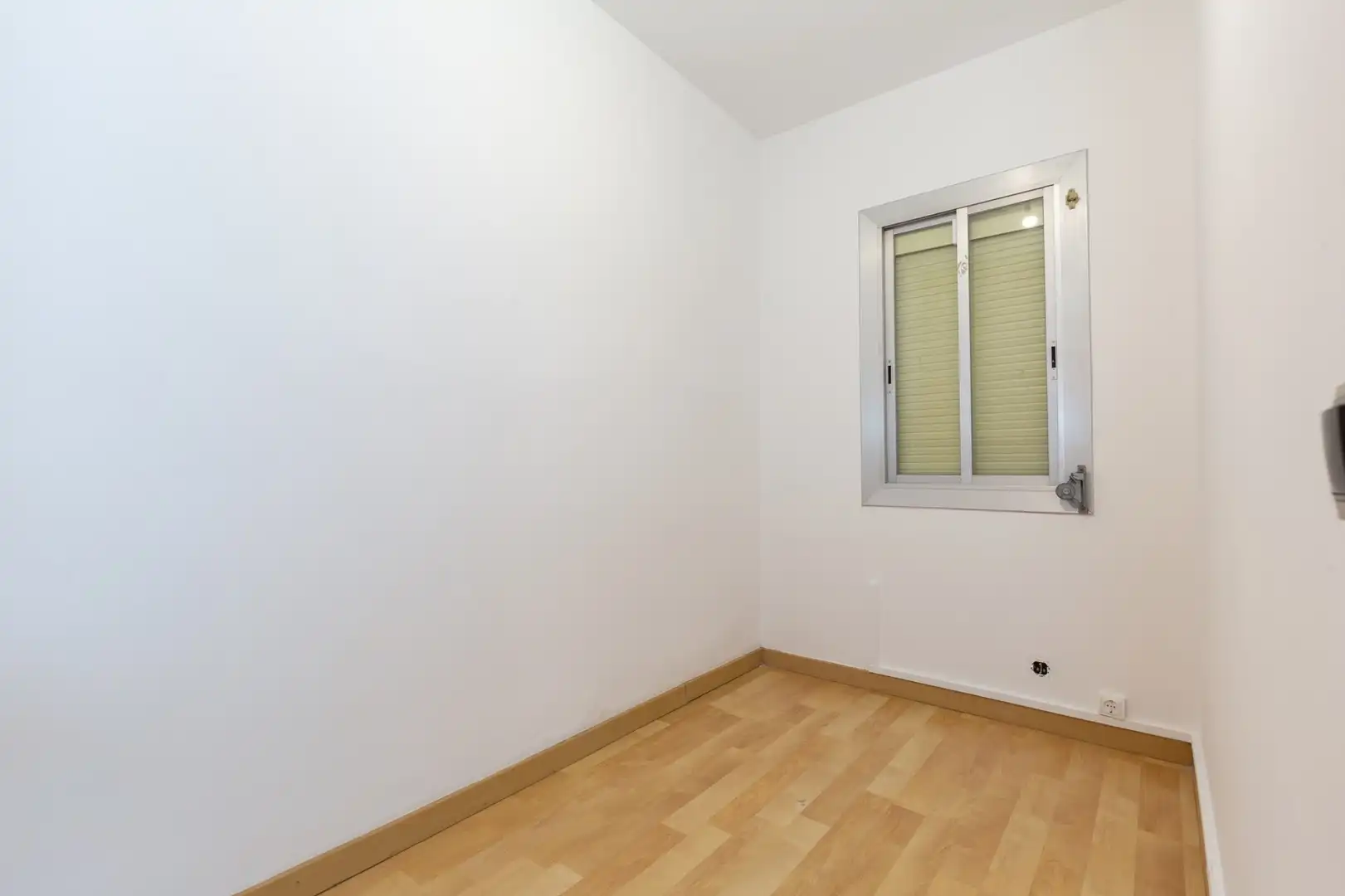 Dormitori de Pis en venda en Esplugues de Llobregat amb Aire condicionat, Calefacció i Alarma