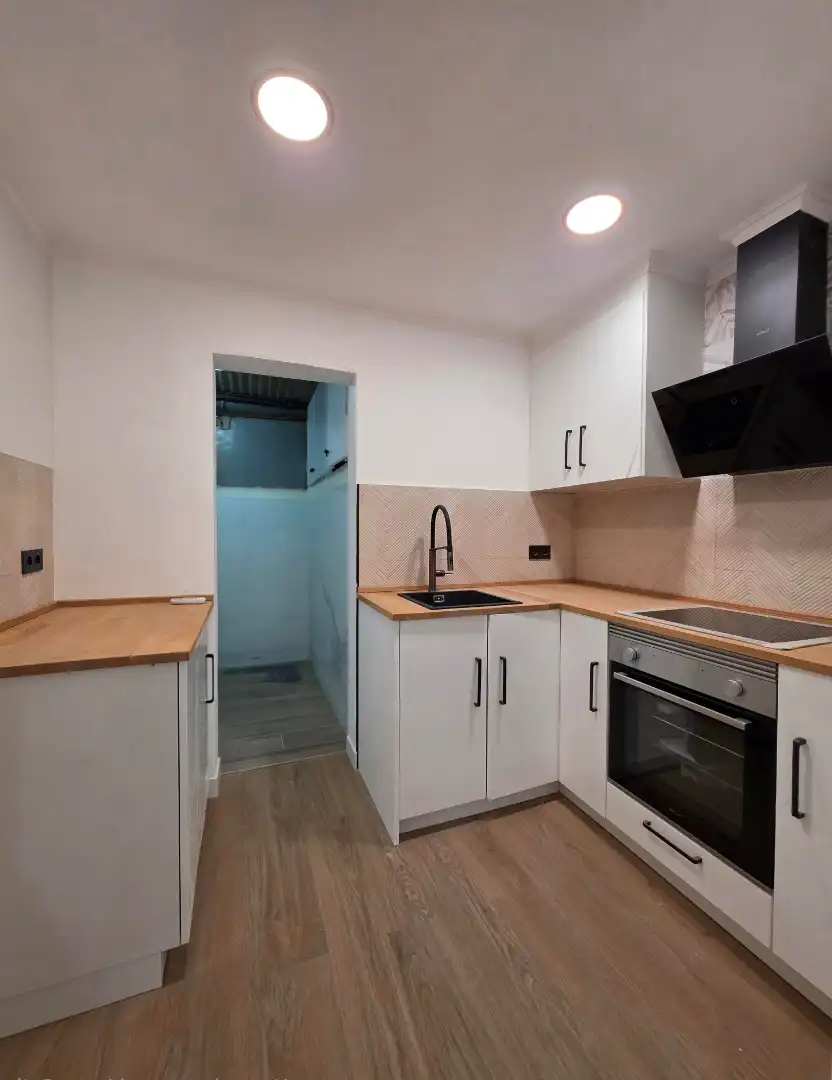 Cuina de Pis en venda en Barcelona amb Aire condicionat, Calefacció i Parquet