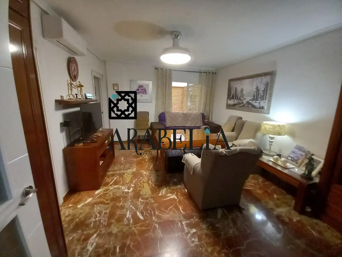 Wohnzimmer von Wohnung zum Verkauf in Córdoba mit Klimaanlage, Abstellraum und Möbliert